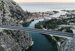 most Cetina